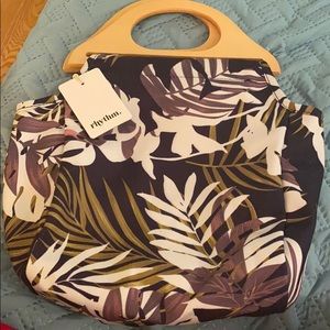 New rhythm tote